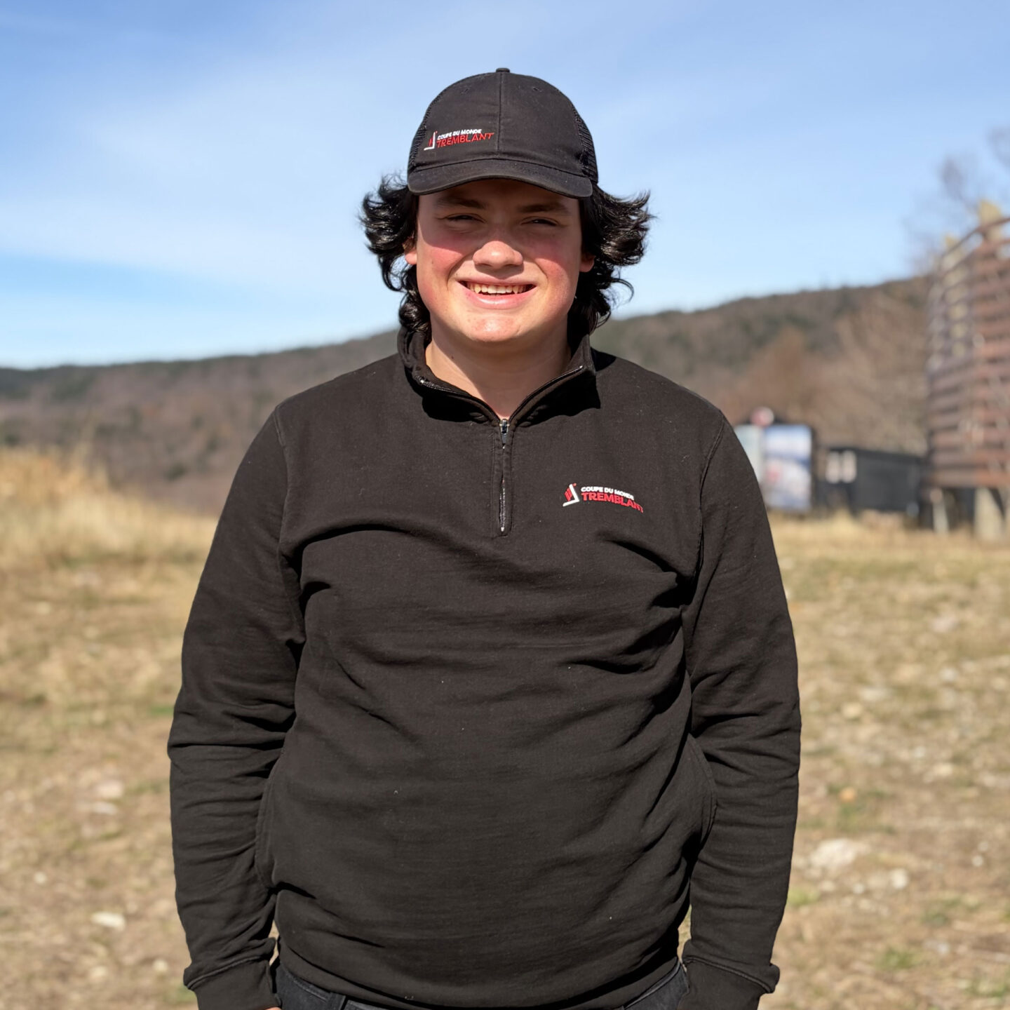 Participant au Coupe du Monde Tremblant PwC en extérieur.